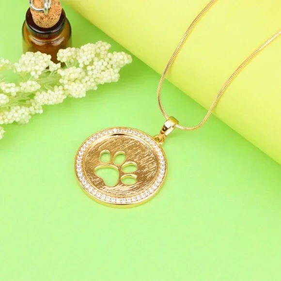 "Rose Gold Circle Pendant with Paw Print Cutout and Stone Border, XPPT1242 - Picture 5 of 11